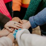 Raise Profits with People Magic: Transform Your Business with Engaging Communities